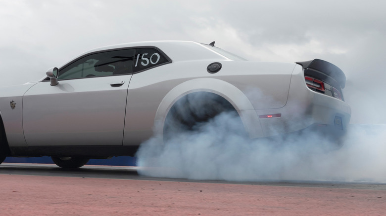 Dodge SRT Demon 170 tire smoke