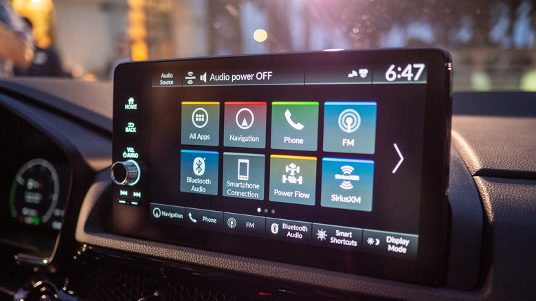 2023 Honda CR-V Hybrid touchscreen display