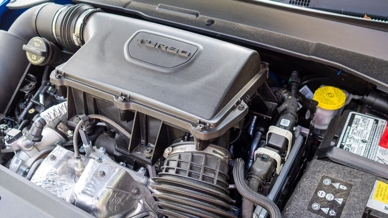 2023 Jeep Compass Latitude Lux engine bay