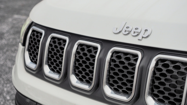 2023 Jeep Compass Sport