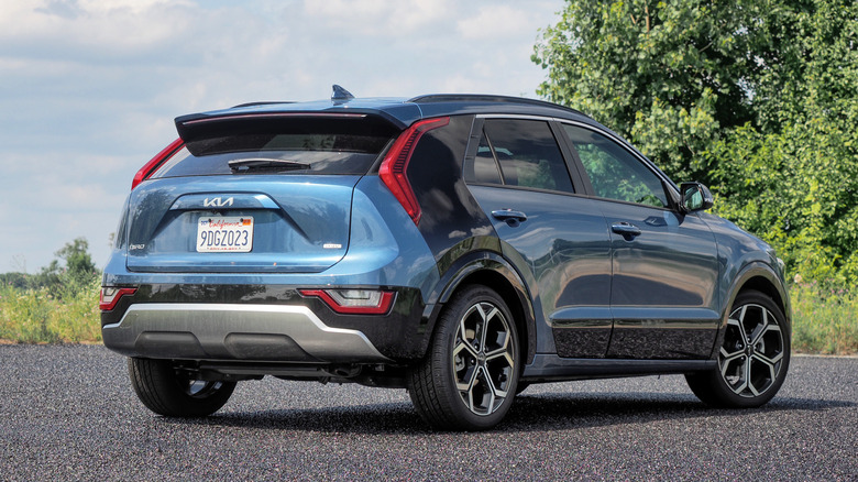 2023 Kia Niro PHEV rear passenger side