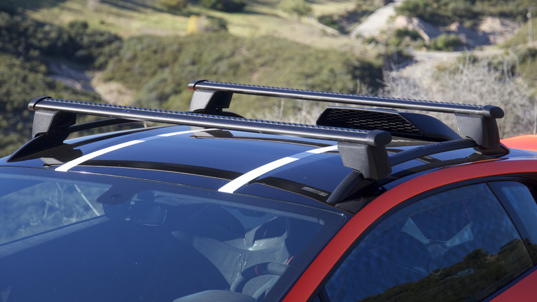 Lamborghini Huracan Sterrato roof scoop and rack