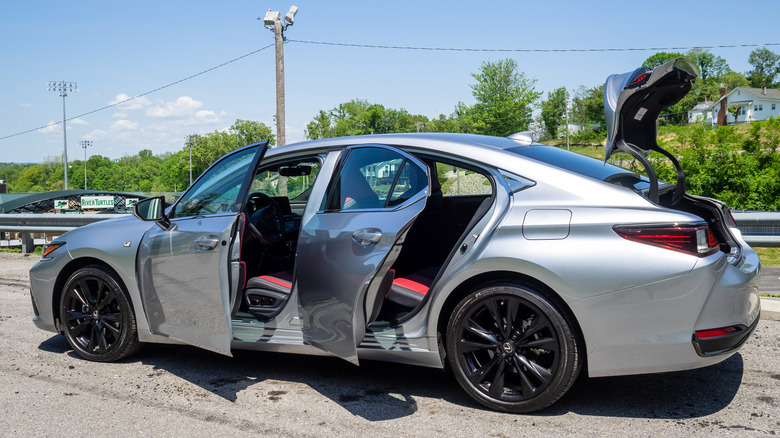 2023 Lexus ES 300h F Sport Handling parked with open doors and trunk