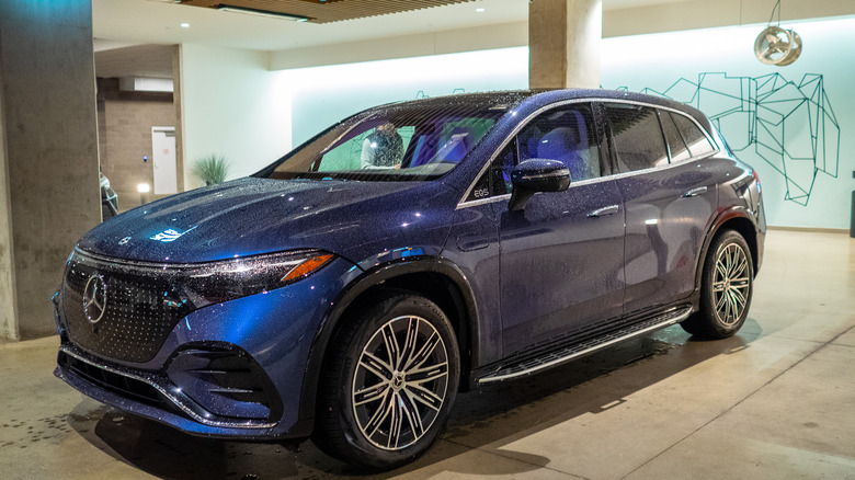 Rain-covered 2023 Mercedes-EQ EQS 580 SUV parked