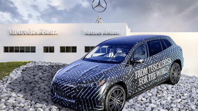 Mercedes-Benz EQS SUV Prototype with Mercedes-Benz Battery Plant