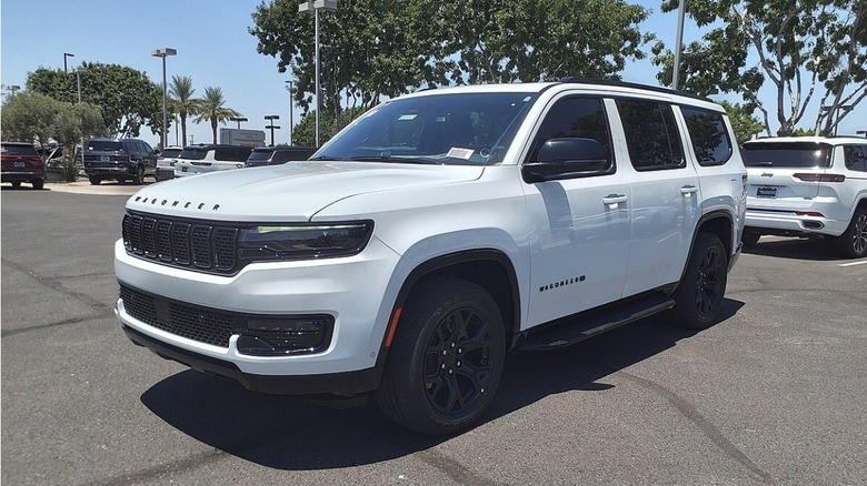 2023 Carbide Jeep Wagoneer at dealership