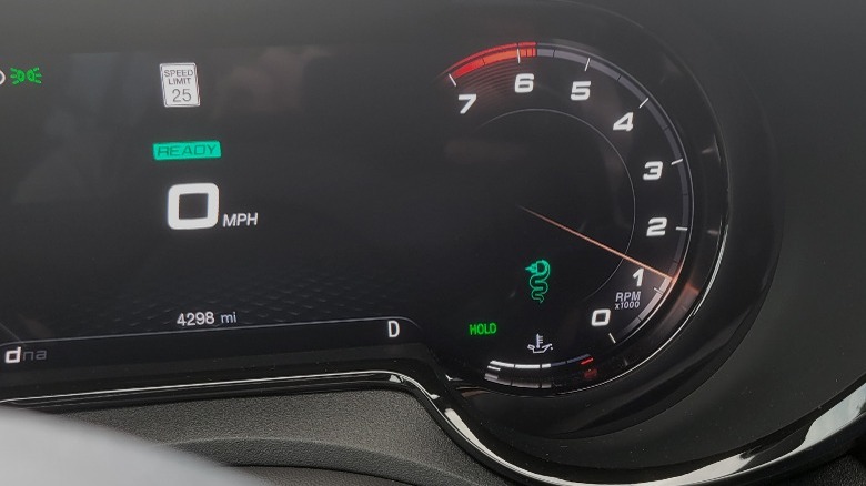 2024 Alfa Romeo Tonale Veloce digital cluster