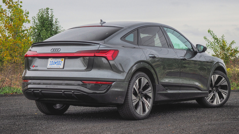 2024 Audi Q8 e-tron Sportback