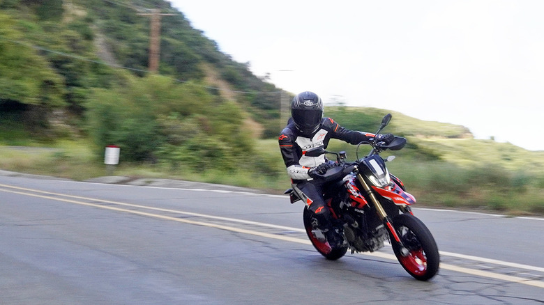 2024 Ducati Hypermotard 698 Mono on road