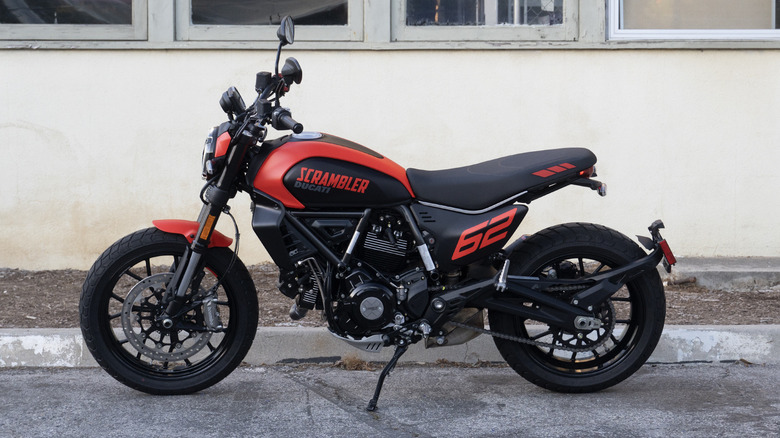 2024 Ducati Scrambler Full Throttle profile