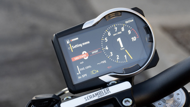 2024 Ducati Scrambler Full Throttle digital gauge display