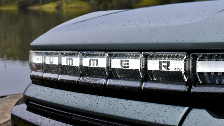 2024 GMC Hummer EV SUV lights.