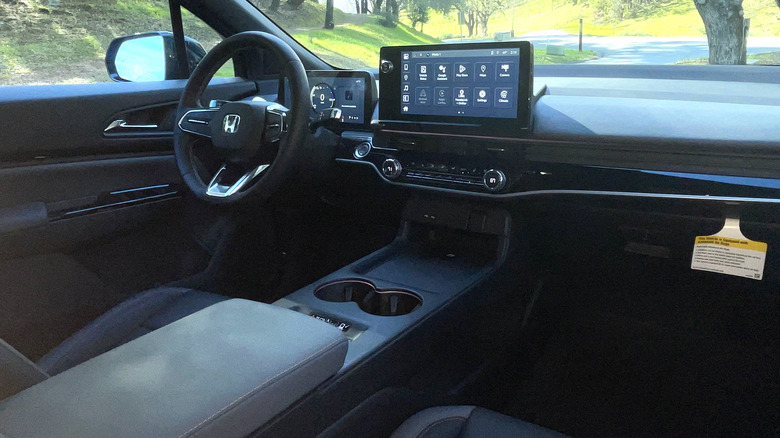 Honda Prologue cockpit