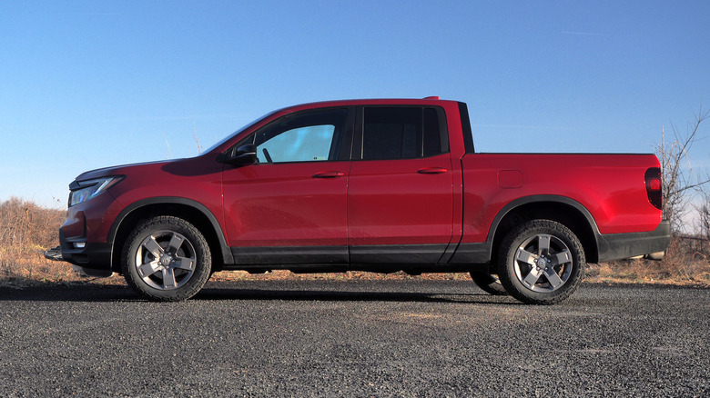 2024 Honda Ridgeline TrailSport profile