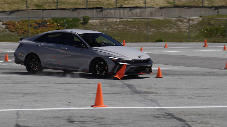 2024 Hyundai Elantra N autocross understeering into a cone