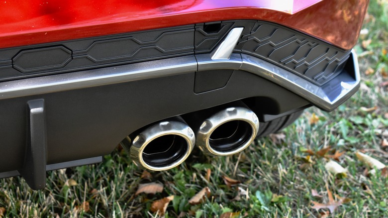 2024 Hyundai Kona N Line exhaust tips.