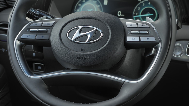 2024 Hyundai Palisade Caligraphy steering wheel