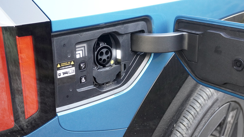 Kia EV9 charge port