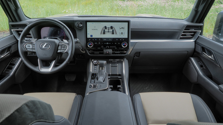 2024 Lexus GX 550 dashboard