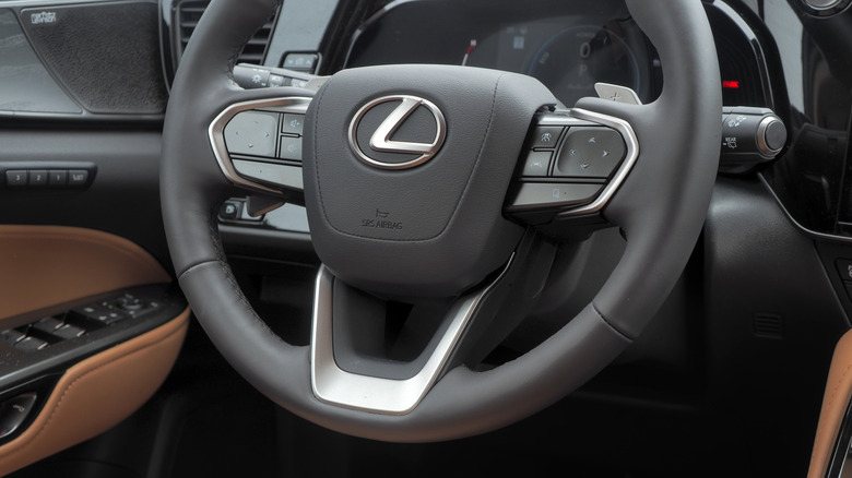 2024 Lexus NX 350h AWD