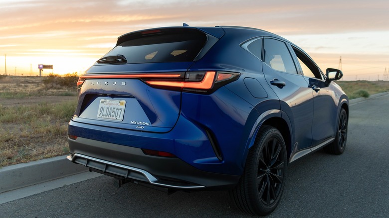 Rear 3/4 2024 Lexus NX 450h+