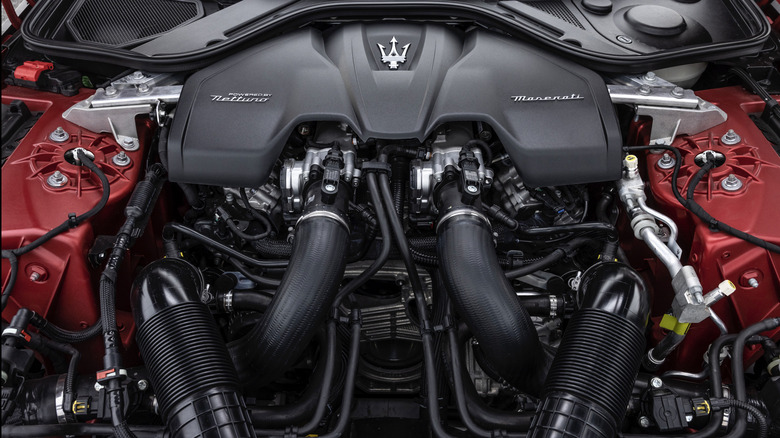 Maserati GranTurismo Nettuno V6 Engine Bay