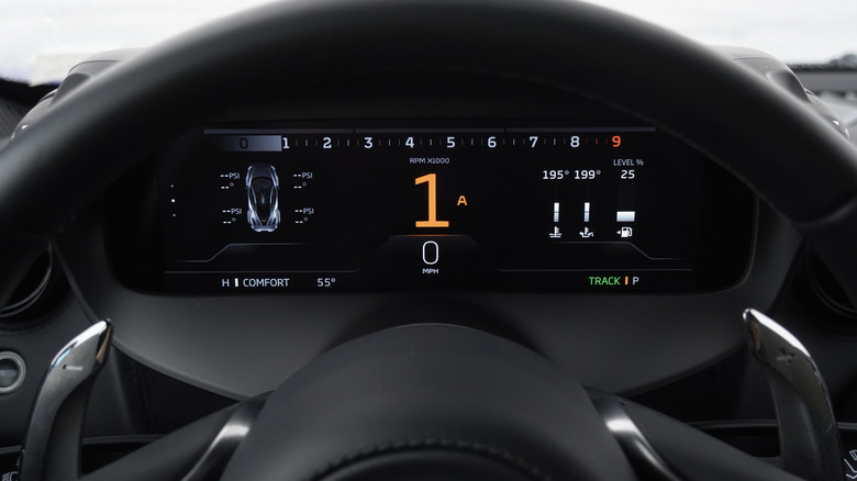 McLaren 750S track mode gauge cluster