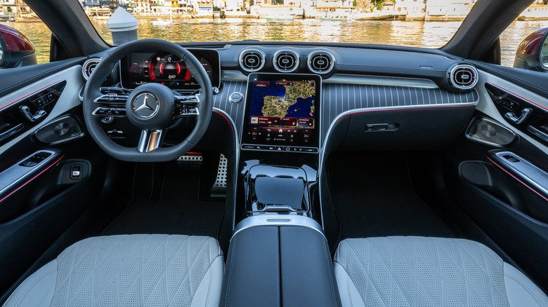 2024 Mercedes-Benz CLE 300 4Matic interior
