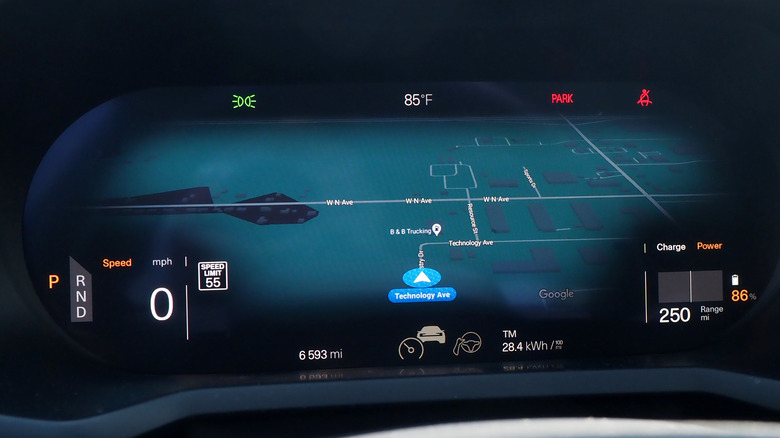 2024 Polestar 2 Single Motor driver display