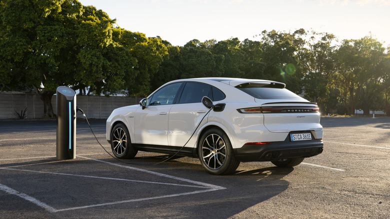 Porsche cayenne e-hybrid