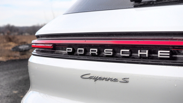 2024 Porsche Cayenne S