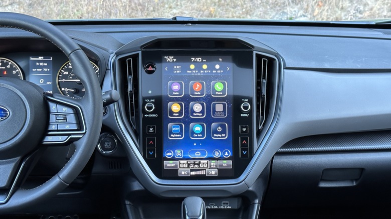 2024 Subaru Crosstrek Sport multimedia screen