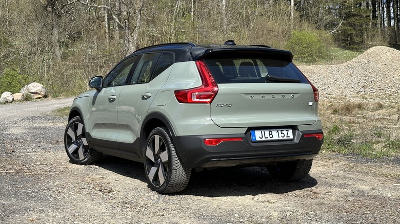 2024 Volvo XC40 in sage green