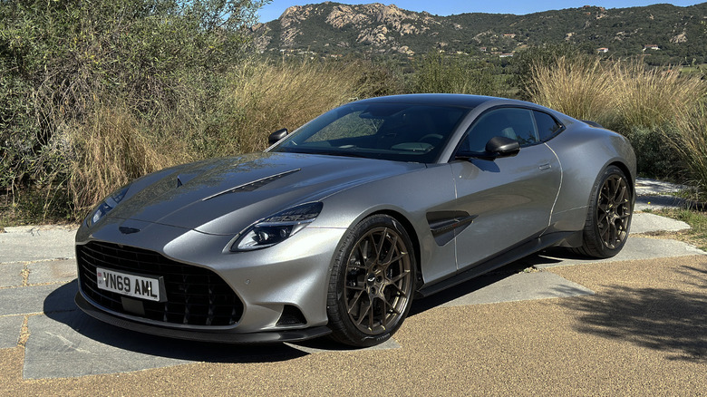 2025 Aston Martin Vanquish front three-quarters in Silver