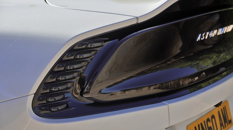 2025 Aston Martin Vanquish taillight detail