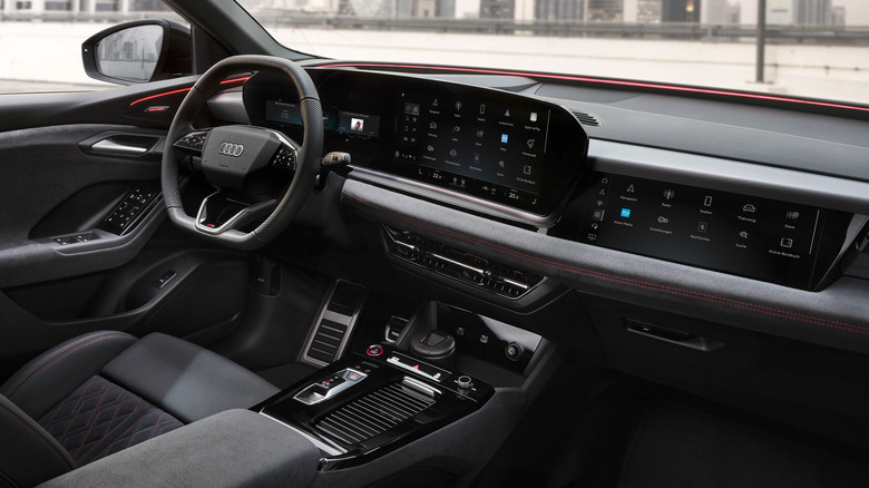 2025 Audi SQ6 e-tron interior dashboard