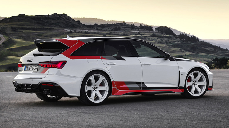 2025 Audi RS 6 Avant GT 