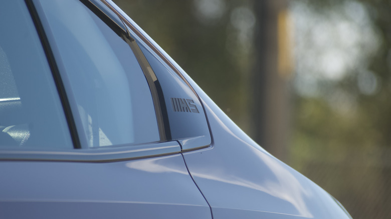 BMW M5 rear window detail