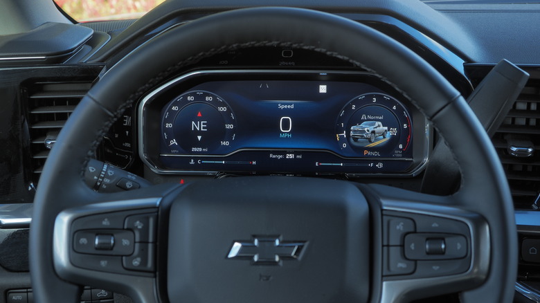 2025 Chevrolet Silverado 2500 HD driver display