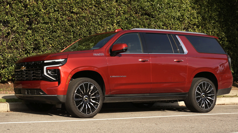 2025 Chevrolet Suburban High Country