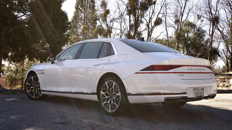 2025 Genesis G90 E-Supercharger rear 3/4 parked