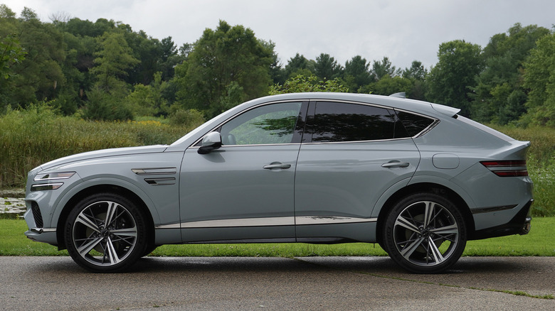 2025 Genesis GV80 Coupe side profile