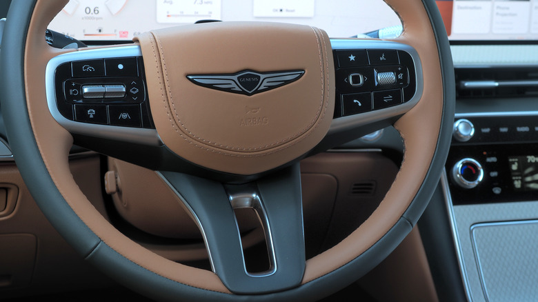 2025 Genesis GV80 steering wheel