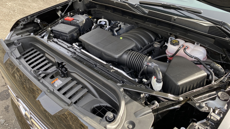 2025 GMC Sierra 1500 Denali Ultimate engine bay