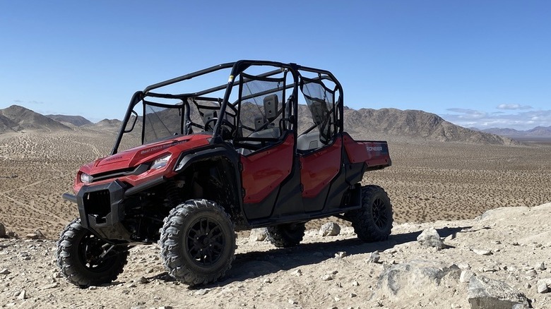 2025 Honda Pioneer 1000-6 Deluxe Crew