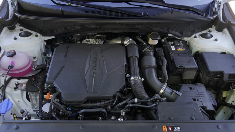 2025 Hyundai Santa Cruz engine bay detail