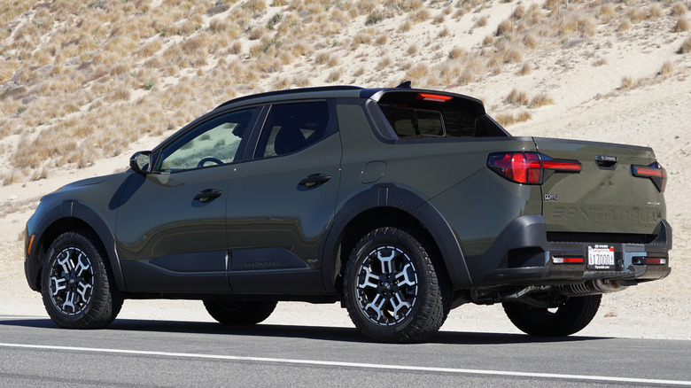 2025 Hyundai Santa Cruz XRT parked at the beach