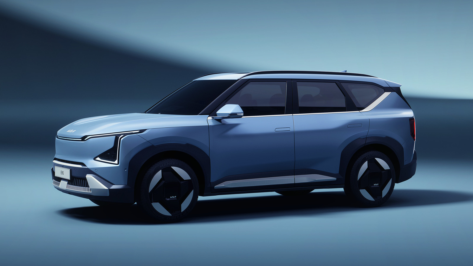 2025 Kia EV5 Electric SUV Revealed What You Need To Know