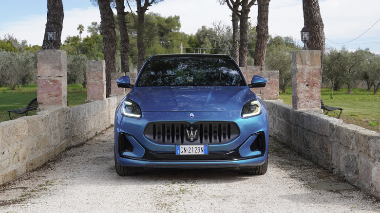 Maserati Grecale Folgore on an Italian driveway