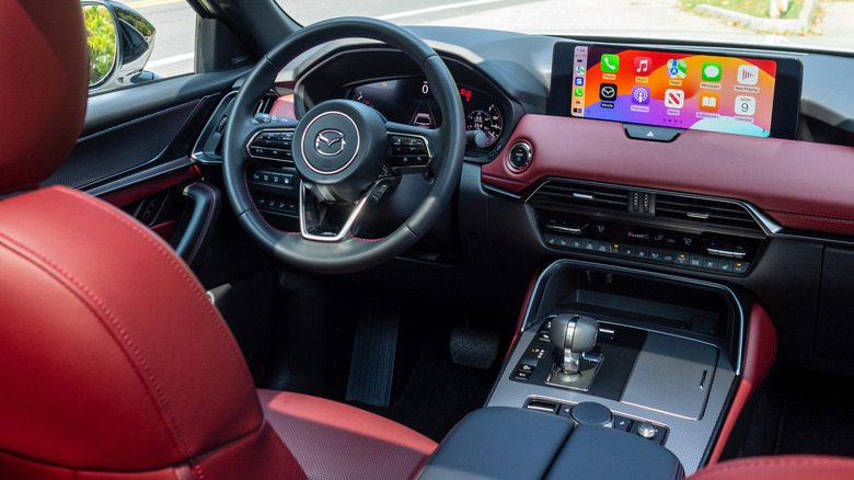 2025 Mazda CX-70 PHEV dashboard